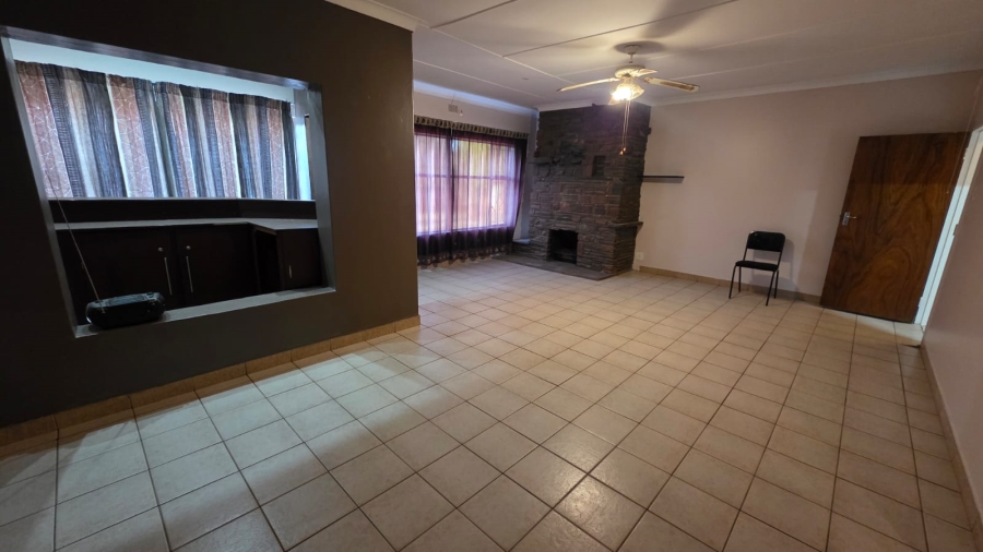 4 Bedroom Property for Sale in Songloed North West